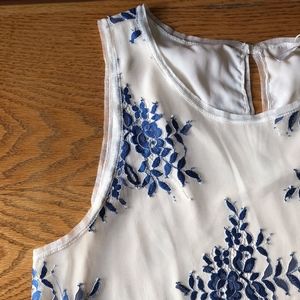 Summery white and blue lace tank top - with tags!